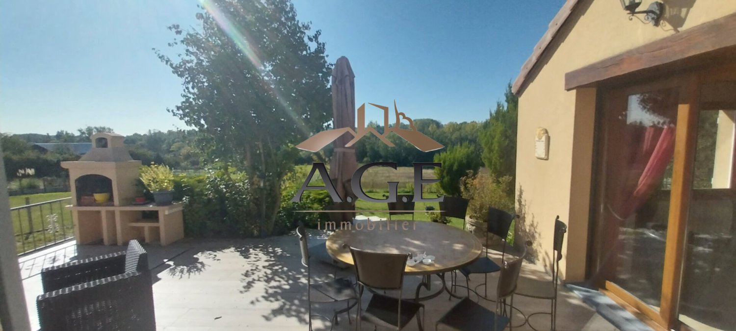 Casa T5 em Bailleau-Armenonville, France N.º 84986