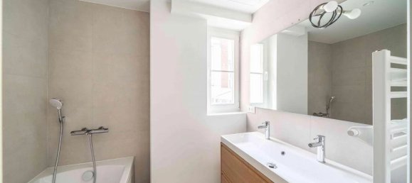 3 bedrooms Apartment in Paris, France No. 298008 6