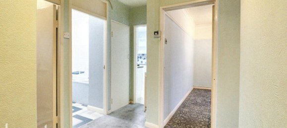 1 bedroom Apartment in Dagenham, United Kingdom No. 4826 3