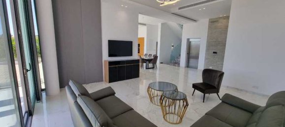 4 bedrooms Villa in Agios Tychonas, Cyprus No. 7391 4