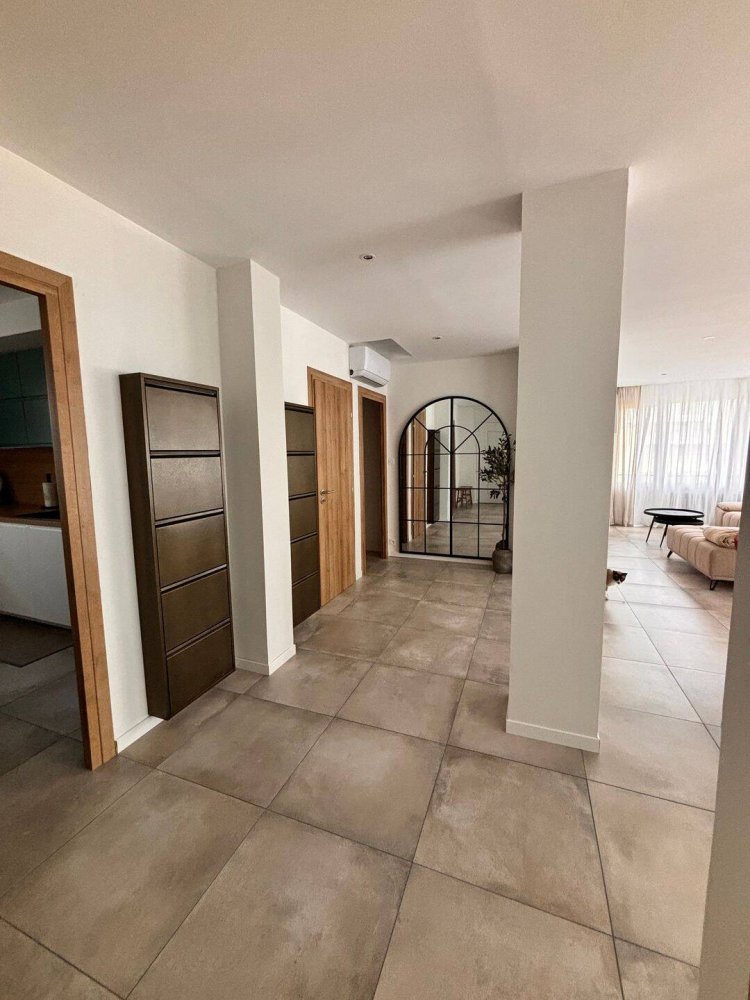 3 bedrooms Apartment in Rive-de-Gier, France No. 355568