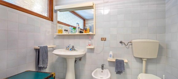 10 rooms Villa in Calci, Italy No. 132900 17