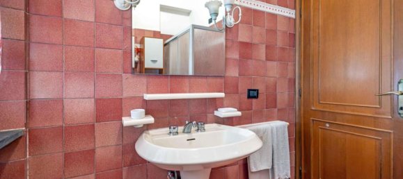 10 rooms Villa in Calci, Italy No. 132900 24