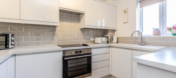 Apartamento T1 em Whyteleafe, United Kingdom N.º 8053 3