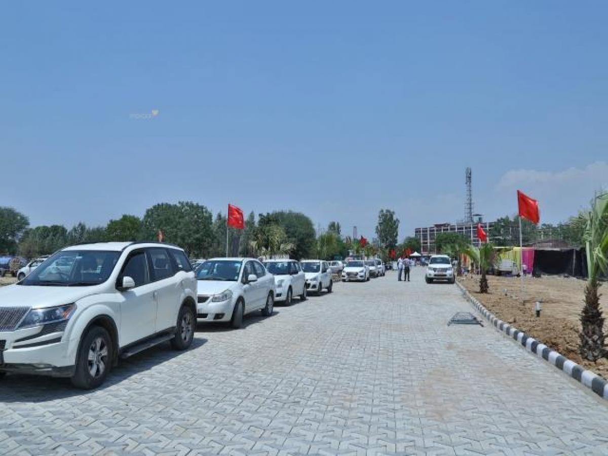  Land in Mohali, India No. 34047