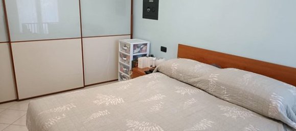 2غرفة شقة في Bovisio Masciago, Italy رقم 197214 26