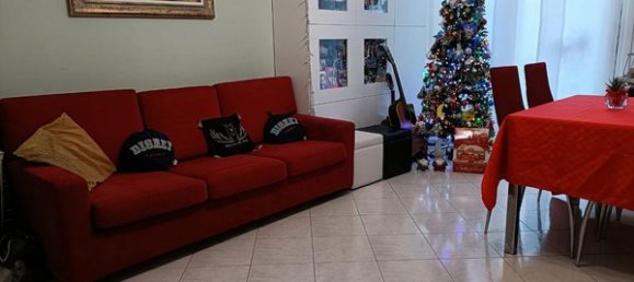 2غرفة شقة في Bovisio Masciago, Italy رقم 197214 53