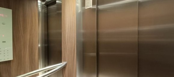 2غرفة شقة في Bovisio Masciago, Italy رقم 197214 46