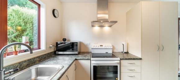 2 Schlafzimmer Haus in Whitby, New Zealand, Nr. 106 4