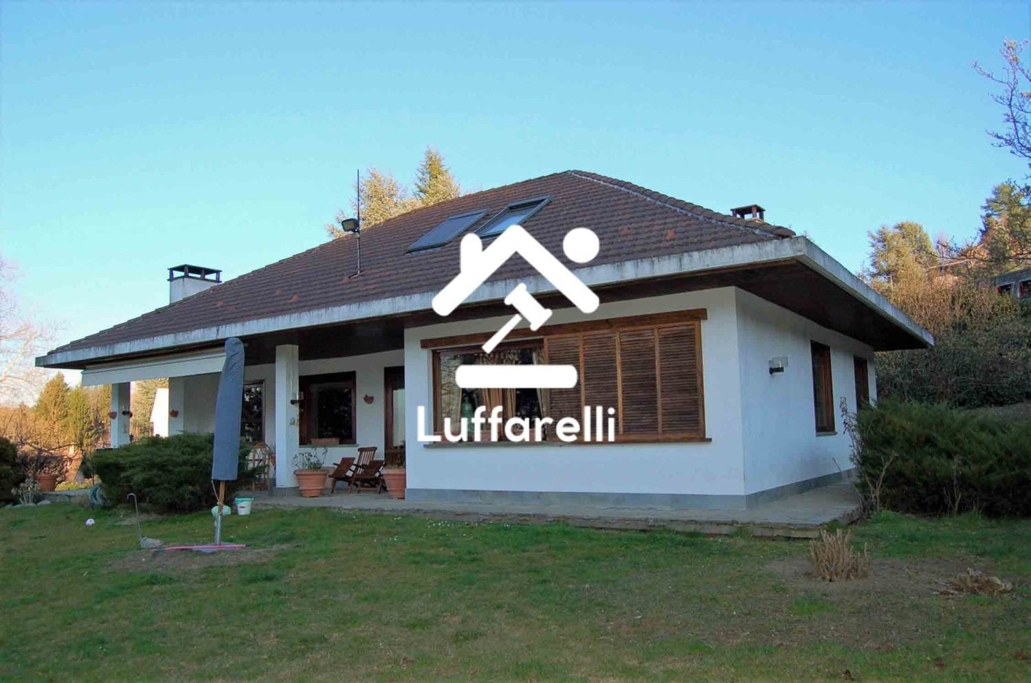 16-Zimmer Villa in Turin, Italy, Nr. 50611