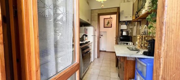 Apartamento de 4 dormitorios en Modena, Italy No. 327429 5