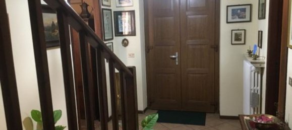 4 Schlafzimmer Haus in Oldenico, Italy, Nr. 347891 13