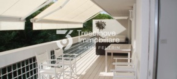 Ático de 3 habitaciónes en Jesolo, Italy No. 154053 2