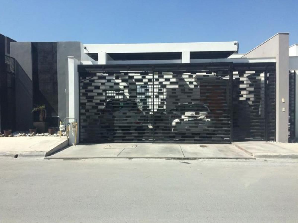 Дом с 3 спальнями в Нуэво Леон, Мексика № 184990