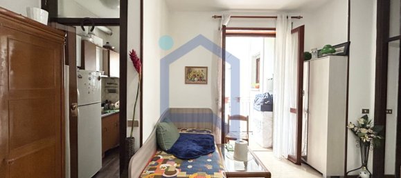 Квартира с 2 комнатами в Милан, Италия № 310619 12