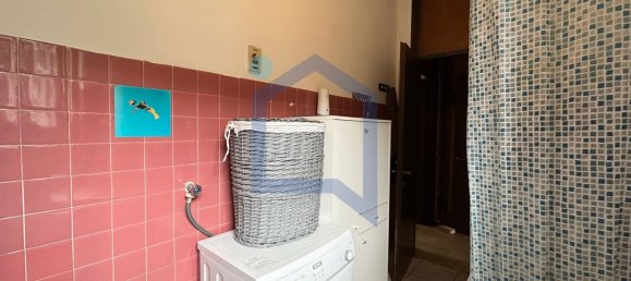 Квартира с 2 комнатами в Милан, Италия № 310619 32