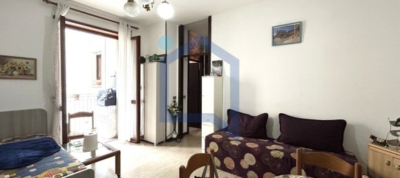 Квартира с 2 комнатами в Милан, Италия № 310619 11