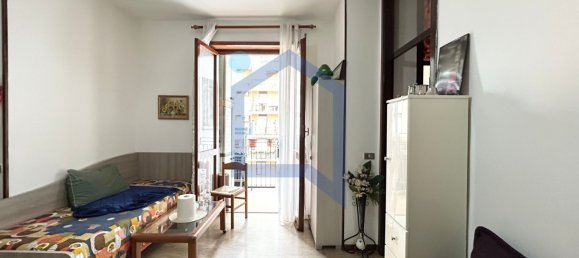 Квартира с 2 комнатами в Милан, Италия № 310619 13