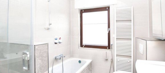 4غرفة شقة في Bielefeld, Germany رقم 73999 4