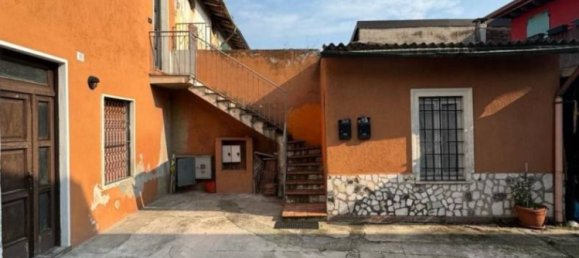 Studio in Leno, Italy No. 162385 2