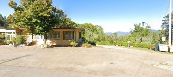 1978m² Commercial property in Rufina, Italy No. 298029 7