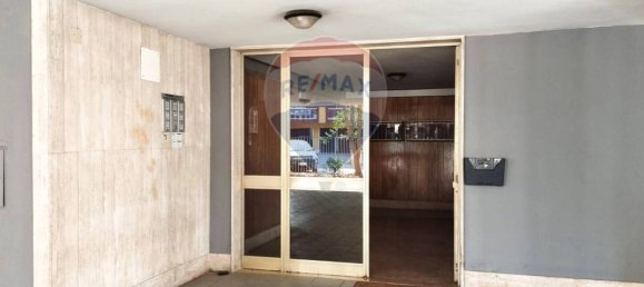 Apartamento de 2 dormitorios en Bari, Italy No. 270786 24