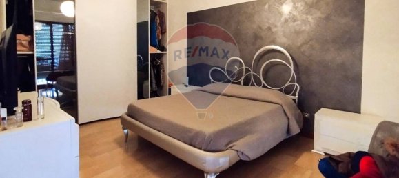 Apartamento de 2 dormitorios en Bari, Italy No. 270786 15