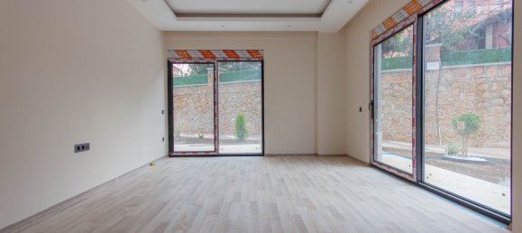 شقة 7+1 في Oba, Turkey رقم 14114 22