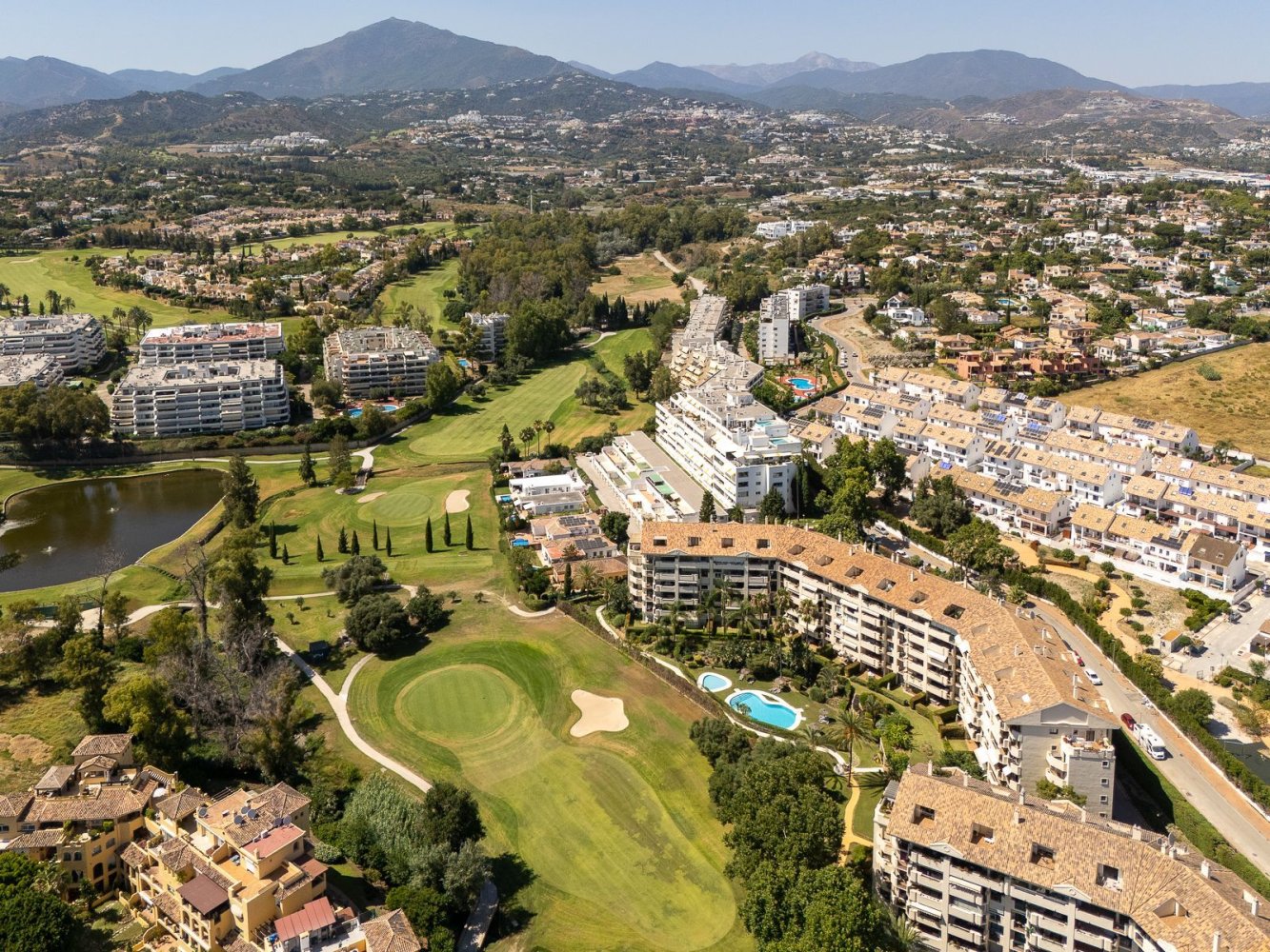 Квартира с 2 спальнями в Марбелья, Испания № 136423