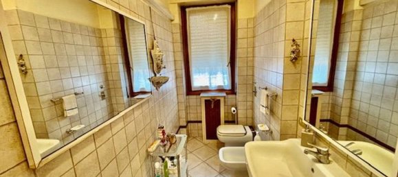 4 rooms Apartment in Milan, Italy No. 246069 21