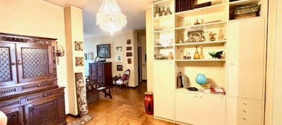4 rooms Apartment in Milan, Italy No. 246069 8