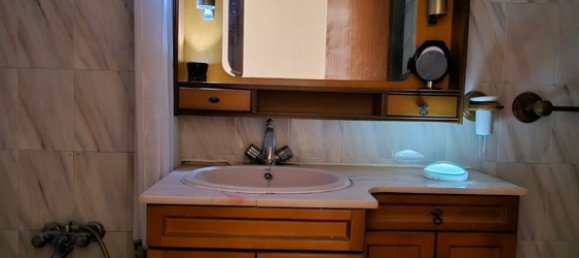 3 bedrooms Apartment in Zaragoza, Spain No. 159195 9