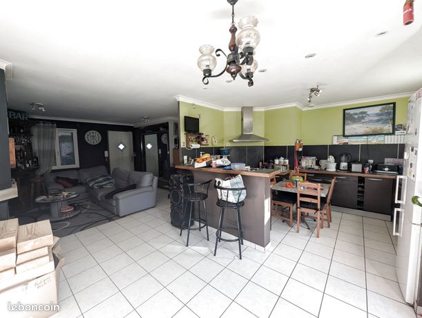 5 bedrooms Villa in Replonges, France No. 315338