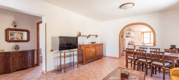 3 bedrooms Villa in Latina, Italy No. 294033 6