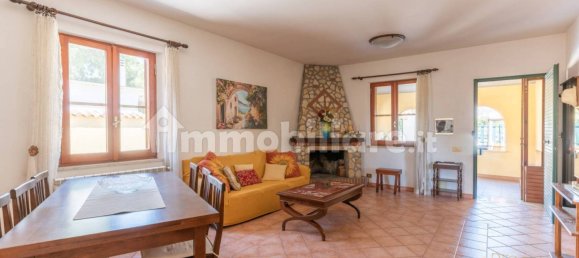 3 bedrooms Villa in Latina, Italy No. 294033 10
