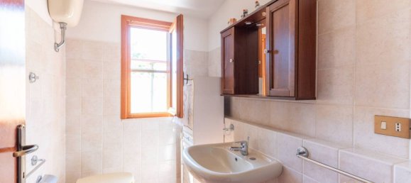 3 bedrooms Villa in Latina, Italy No. 294033 34