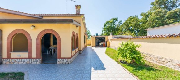 3 bedrooms Villa in Latina, Italy No. 294033 45