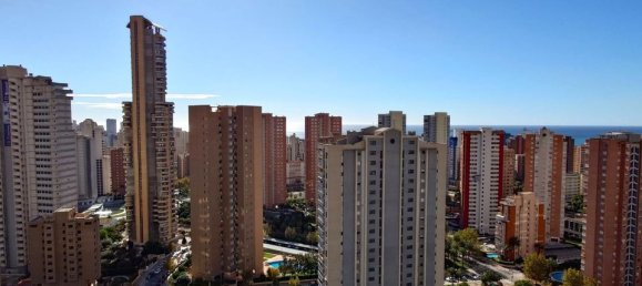 3 bedrooms Apartment in Benidorm, Spain No. 188213 5