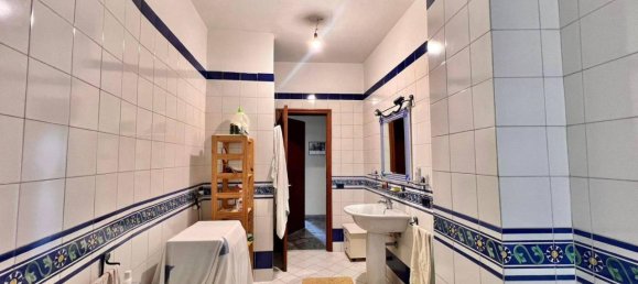 4 rooms Apartment in Naples, Italy No. 170081 33