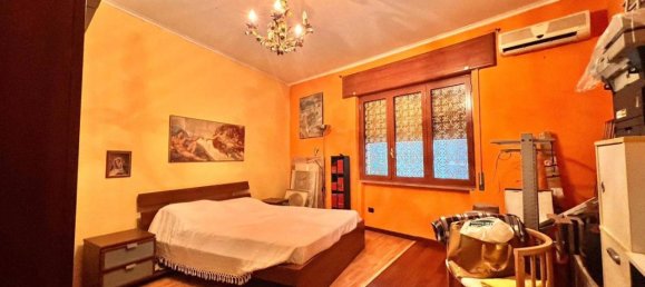 4 rooms Apartment in Naples, Italy No. 170081 30