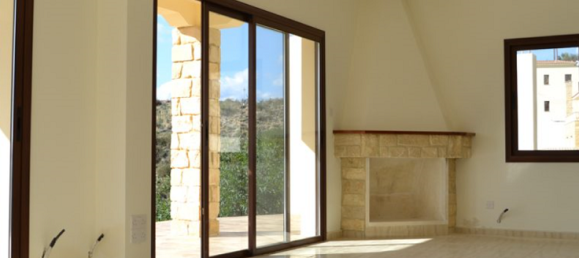 3 bedrooms House in Pegeia, Cyprus No. 9777 5