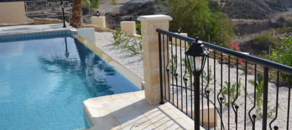 3 bedrooms House in Pegeia, Cyprus No. 9777 4