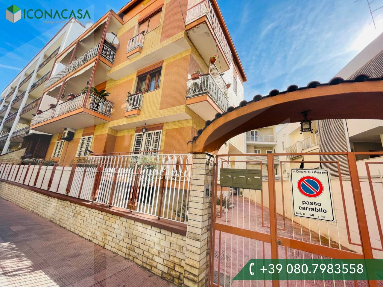 Квартира с 4 комнатами в Валенцано, Италия № 21711