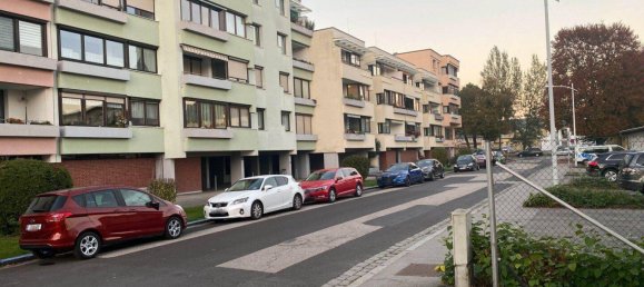 4 rooms Apartment in Linz, Austria No. 117262 2