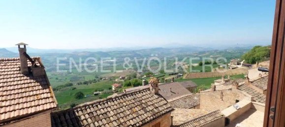 3 bedrooms Apartment in Moresco, Italy No. 136475 2