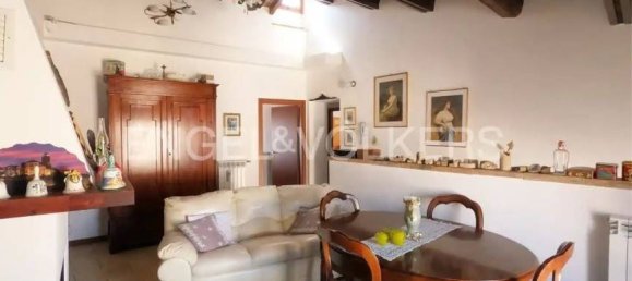 3 bedrooms Apartment in Moresco, Italy No. 136475 18