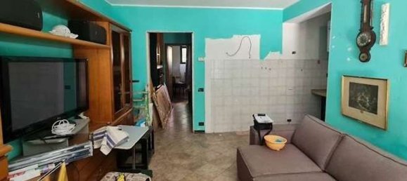 Квартира с 2 комнатами в Падерно Дуньяно, Италия № 216588 3