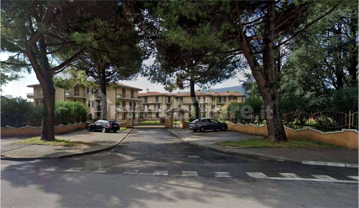 Apartamento de 2 dormitorios en Concesio, Italy No. 384130