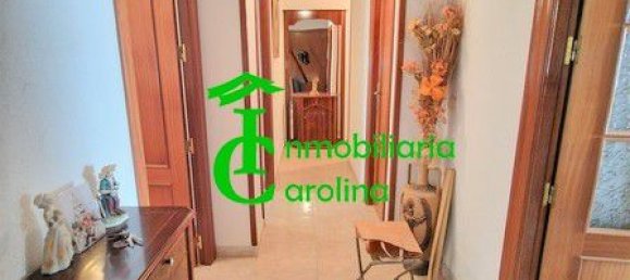 Apartamento de 4 dormitorios en La Carolina, Spain No. 161930 2