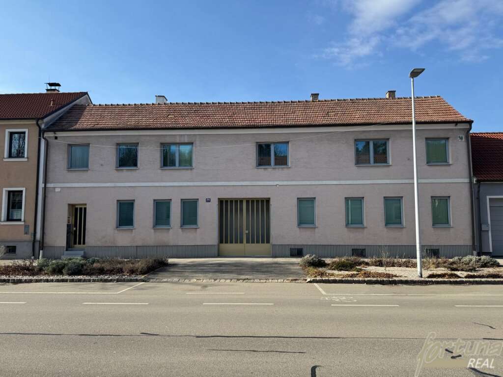 Terreno en Hollabrunn, Austria No. 115434